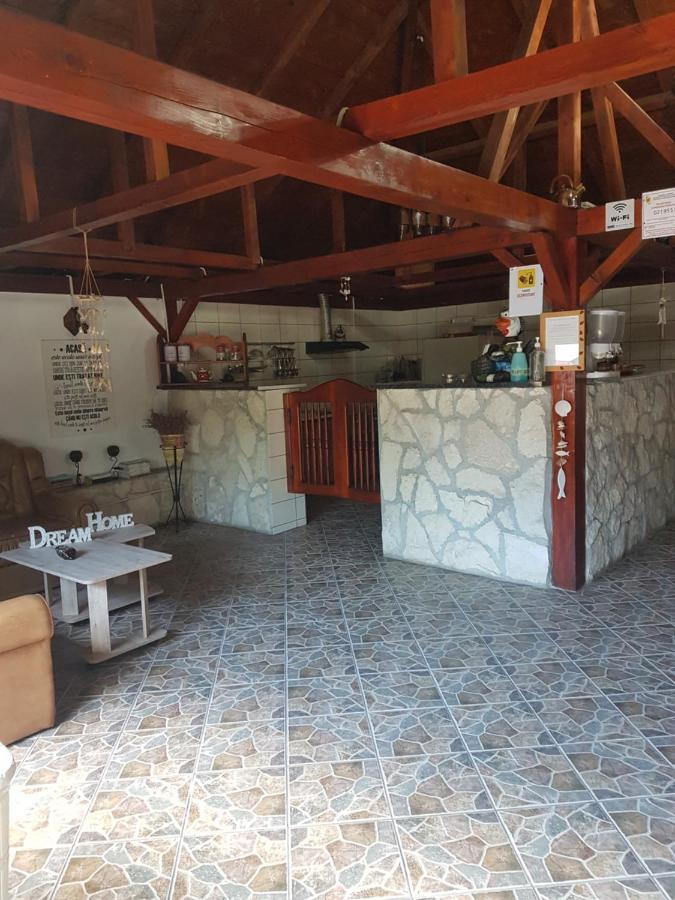 Casa Ellamy Hotel Două Mai Buitenkant foto