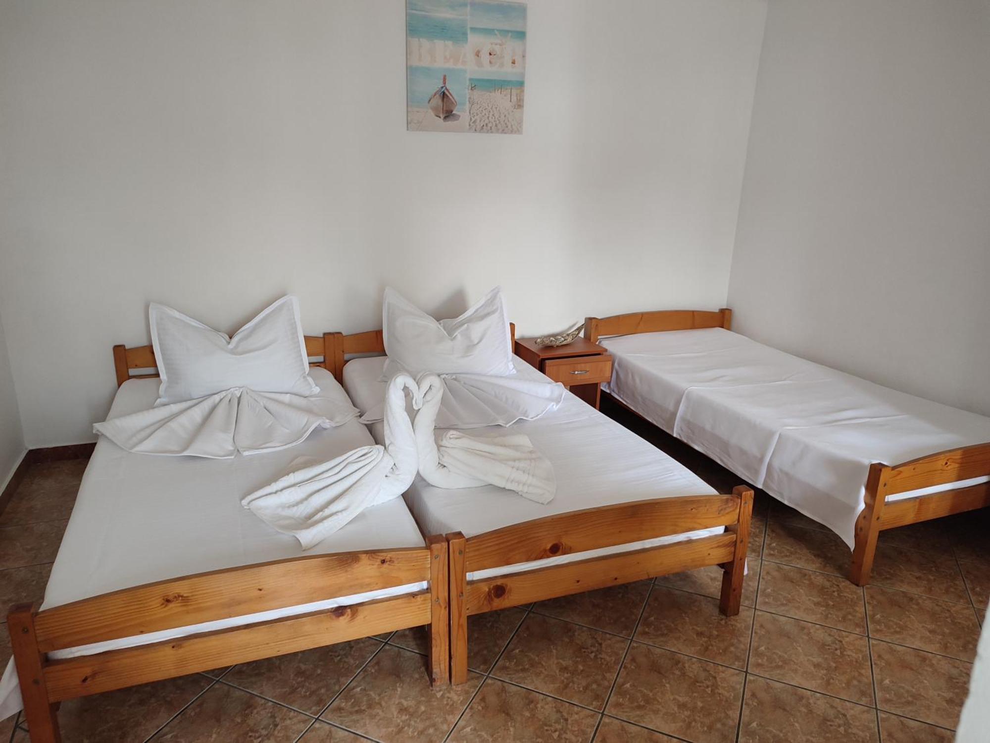 Casa Ellamy Hotel Două Mai Buitenkant foto