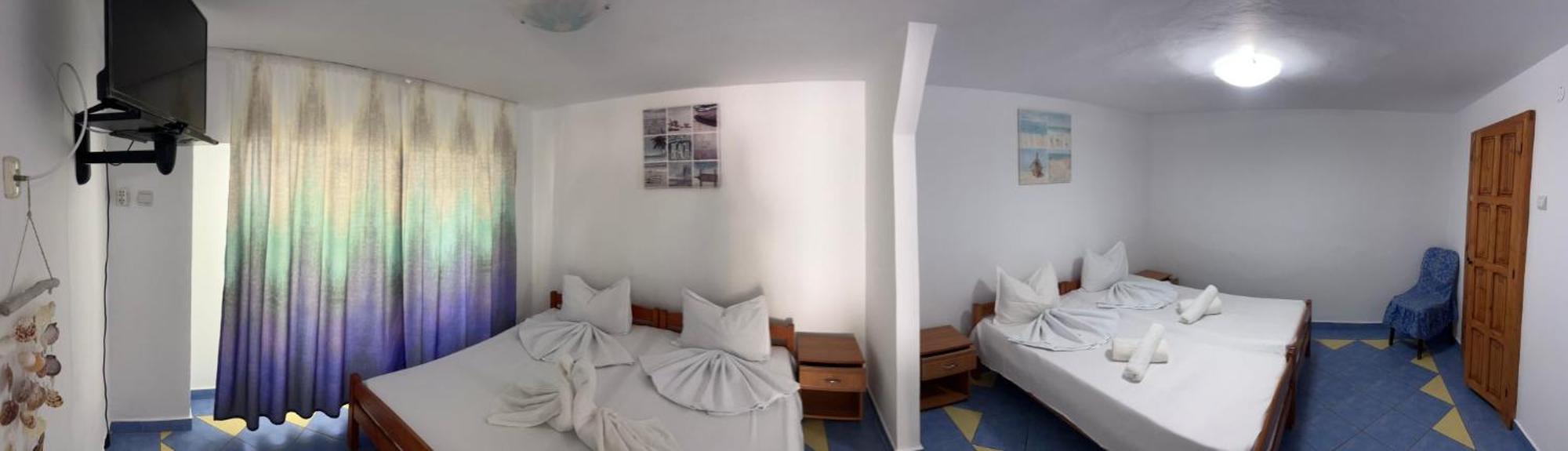 Casa Ellamy Hotel Două Mai Buitenkant foto