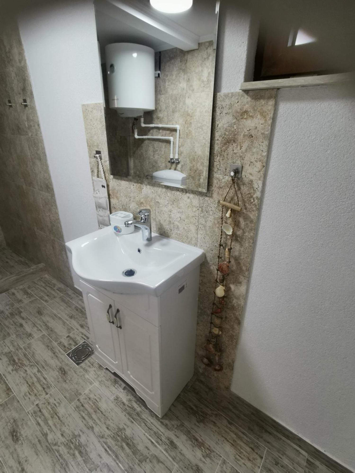 Casa Ellamy Hotel Două Mai Buitenkant foto