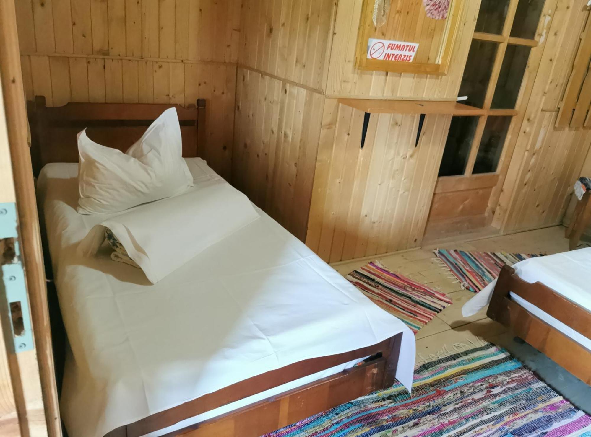 Casa Ellamy Hotel Două Mai Buitenkant foto