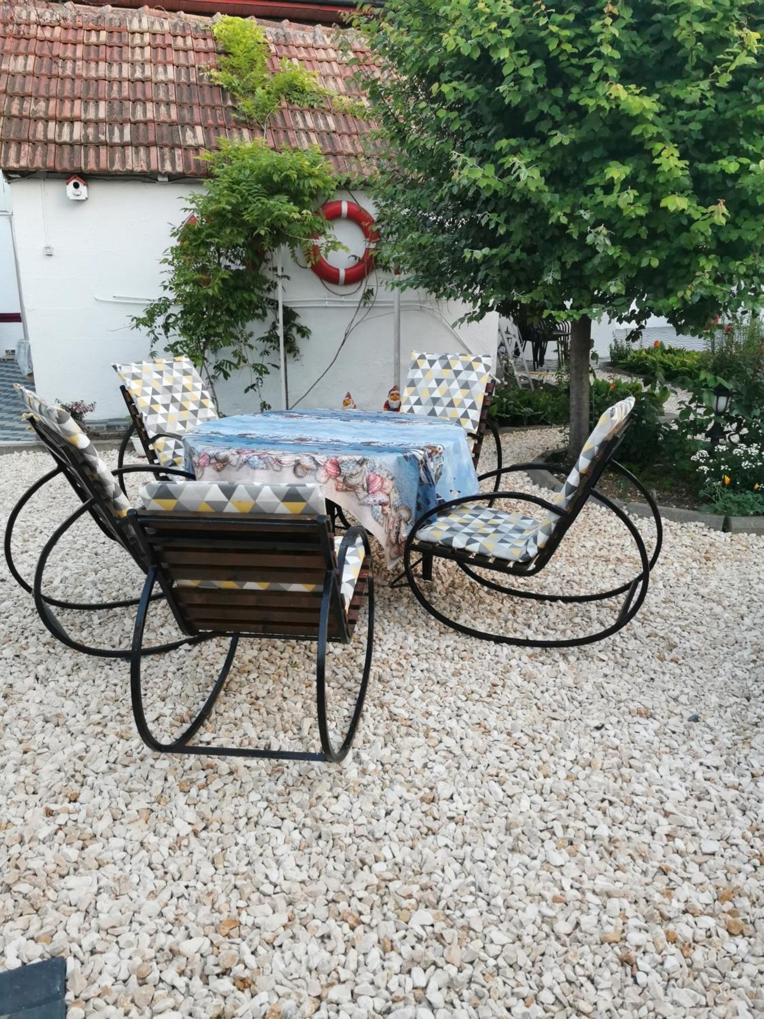 Casa Ellamy Hotel Două Mai Buitenkant foto