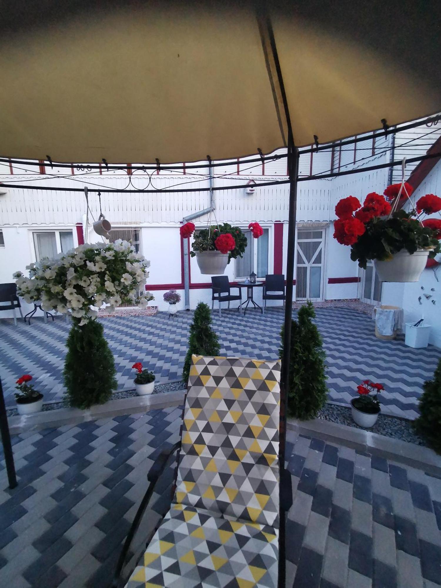 Casa Ellamy Hotel Două Mai Buitenkant foto